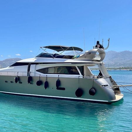 Motoryacht 21 Avec Equipage Hotel Barcelona Eksteriør billede