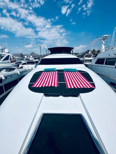 Motoryacht 21 Avec Equipage Hotel Barcelona Eksteriør billede